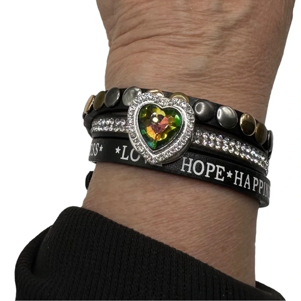 Black Leather Heart Snap Criss Cross Bracelet & Multicolor 18mm Ginger Snap NWT